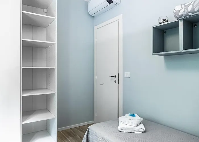 La Casa Nel - Box Auto E Wi-fi شقة *